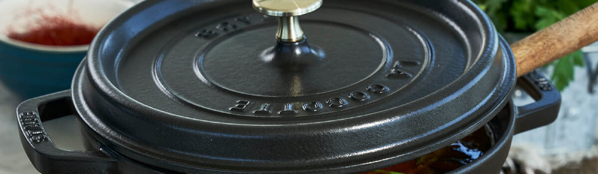 Cocotte Staub vs Le Creuset : Pourquoi j’ai choisi Staub après de nombreux tests